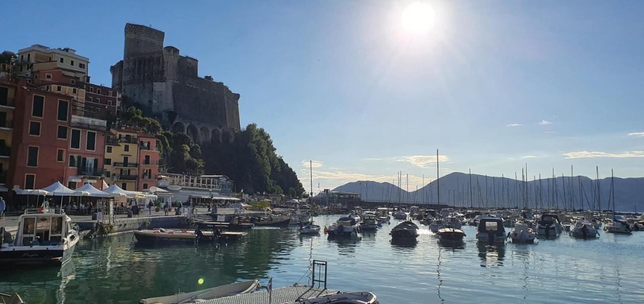 Comodo Al Mare Lerici Exterior foto